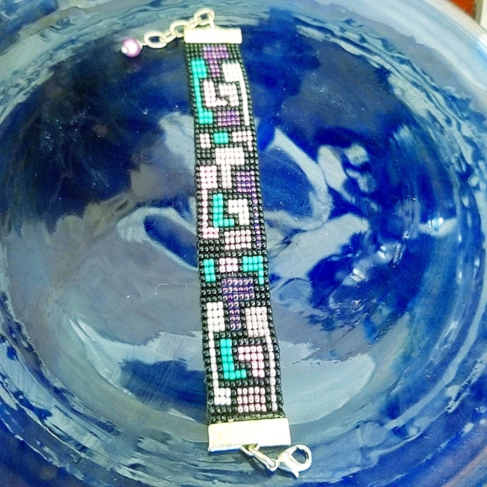 Abstract Tribal Pattern Bead Sead Bracelet